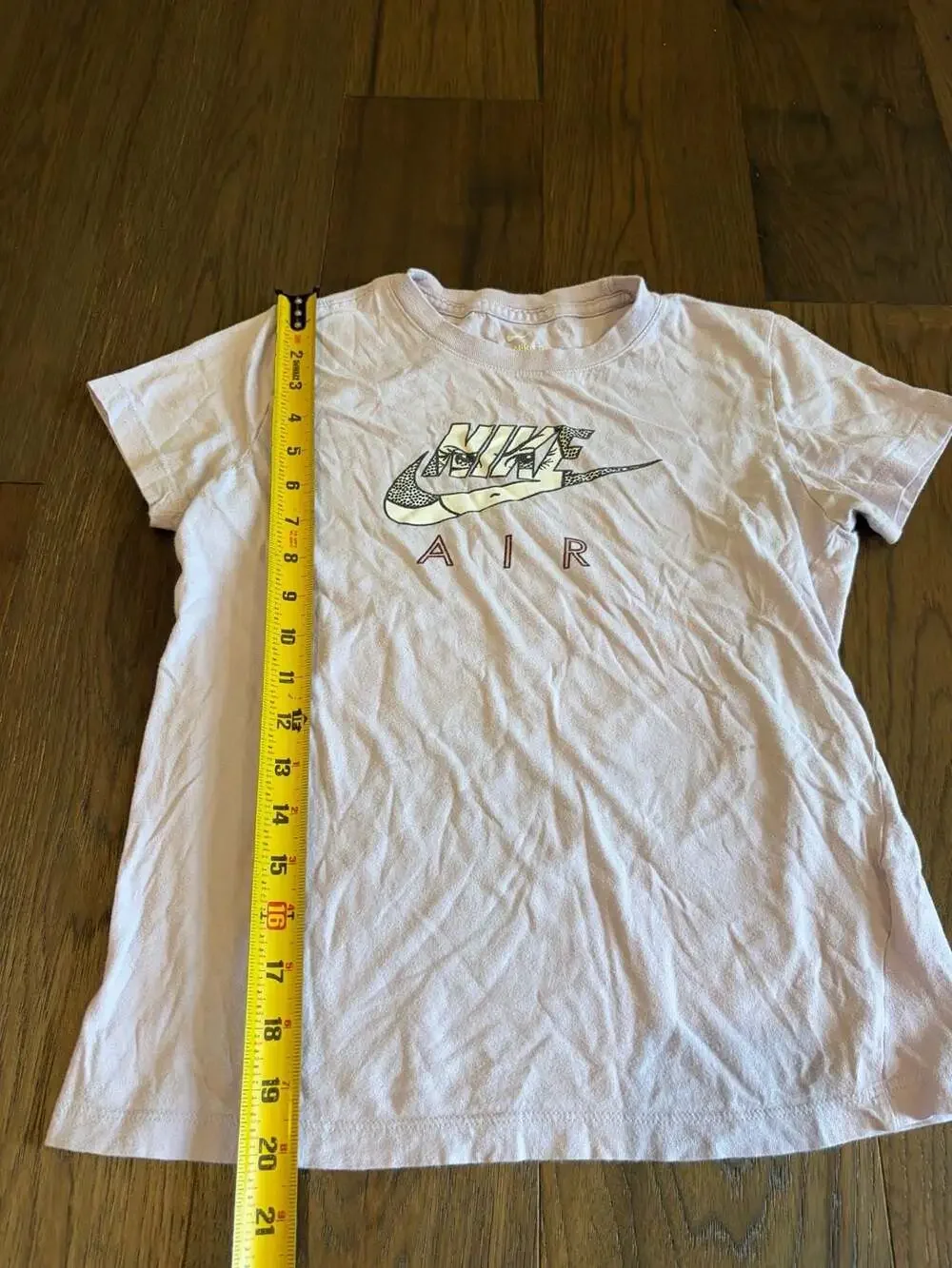 Nike The Nike Tee Graphic T-Shirt Size L Light Purple